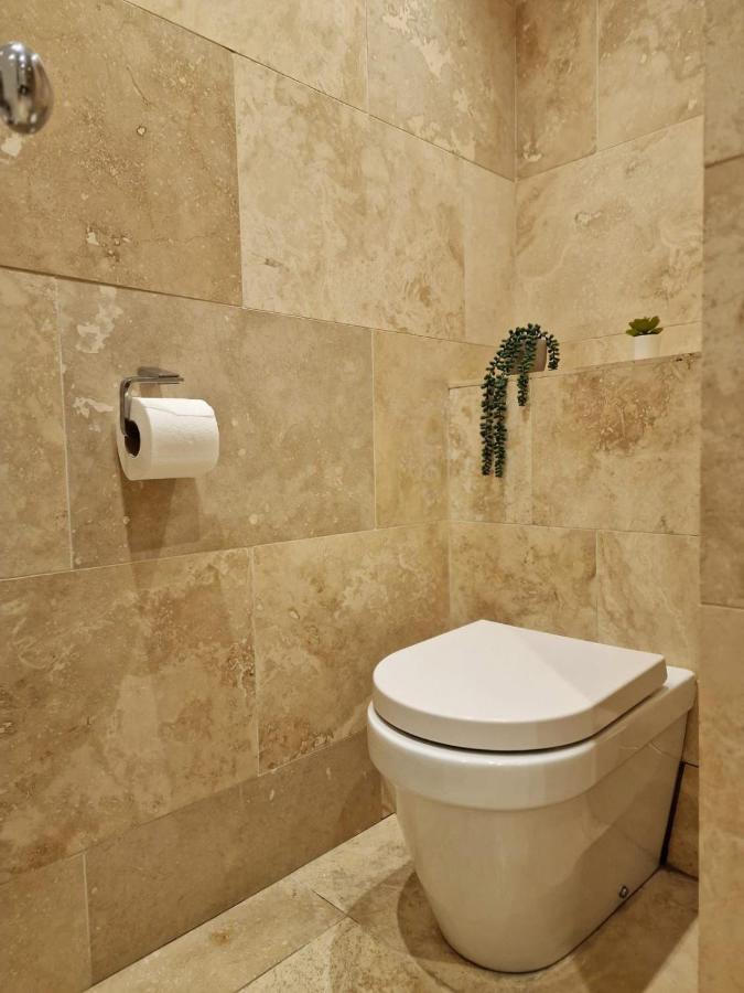 3 Bedrooms Flat Near Russell Square Лондон Экстерьер фото
